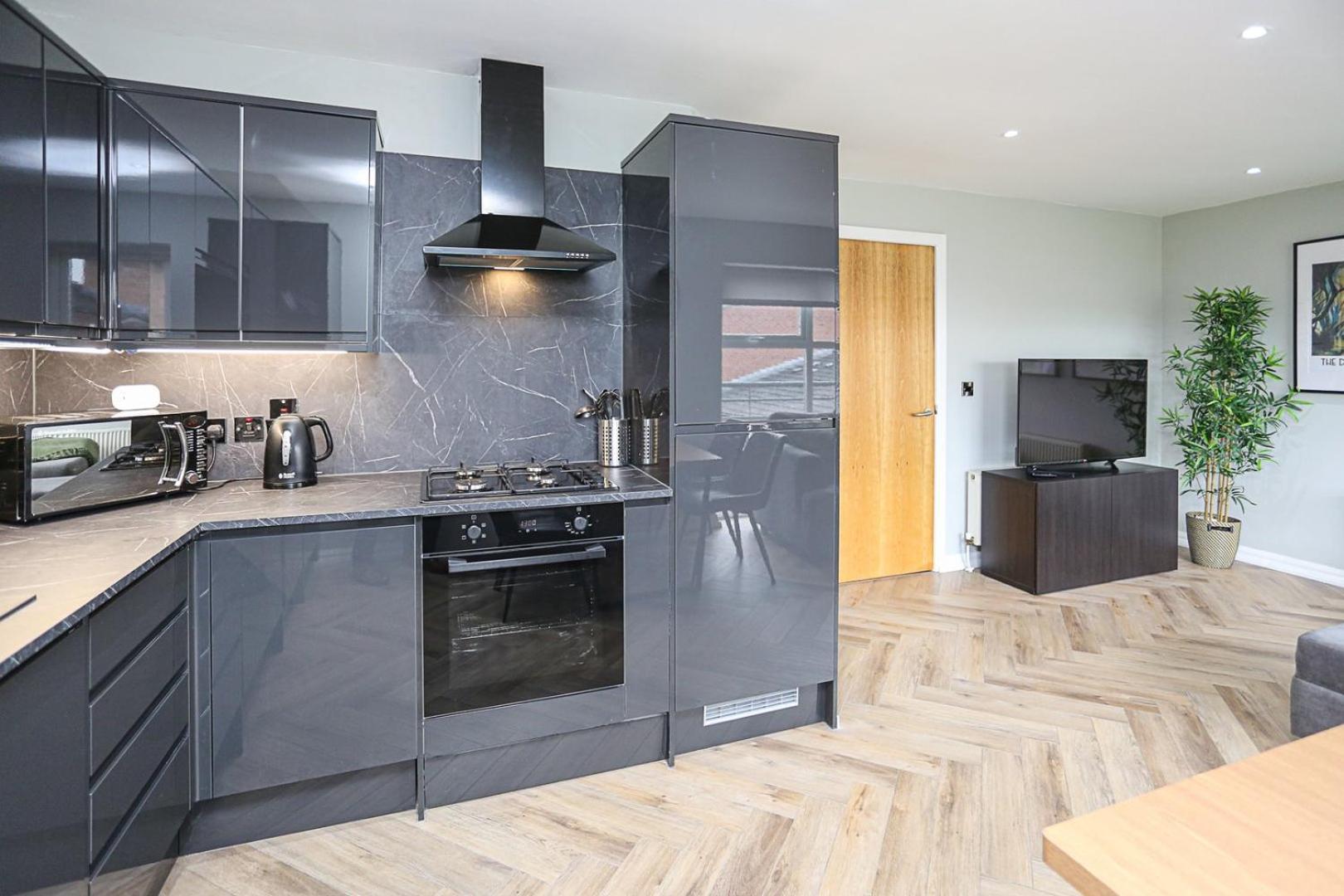 Charming Retreat In Belfast Appartement Buitenkant foto